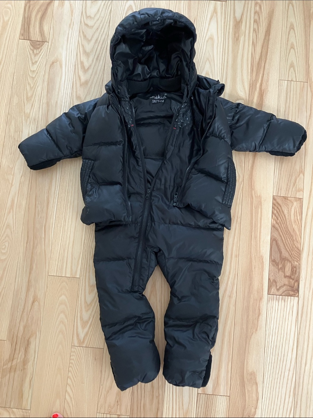 Onekid the road coat down snowsuit 18-24 months